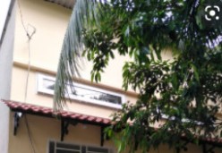 Giấy chứng nhận quyền sở hữu nhà ở và quyền sử dụng đất ở hồ sơ gốc số 7915 do UBND quận 12 thành phố Hồ Chí Minh cấp ngày 02/08/2004